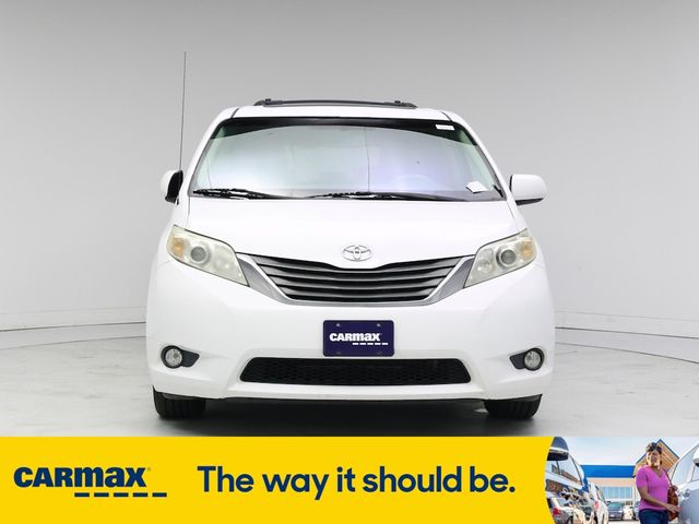 2013 Toyota Sienna XLE