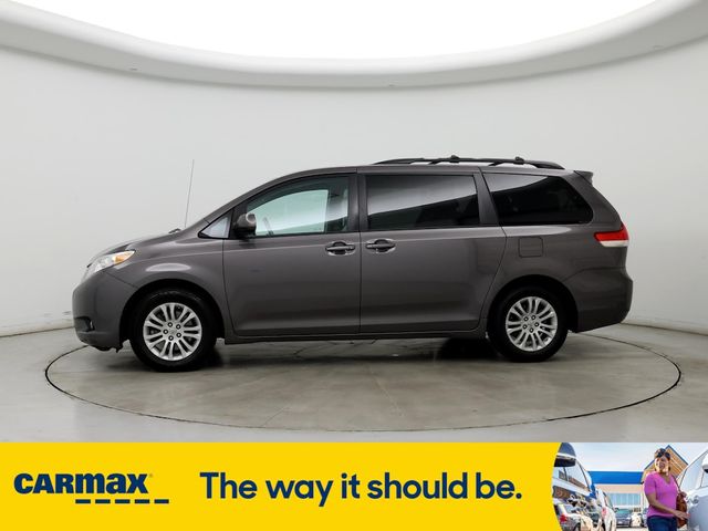 2013 Toyota Sienna XLE