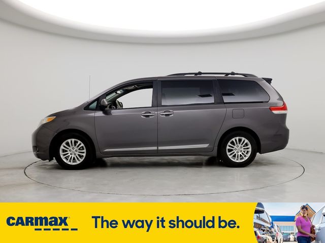 2013 Toyota Sienna XLE