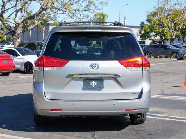 2013 Toyota Sienna Limited