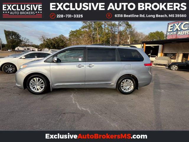 2013 Toyota Sienna XLE