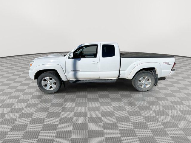 2013 Toyota Tacoma Base