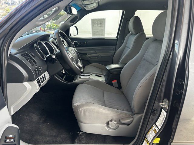 2013 Toyota Tacoma Base