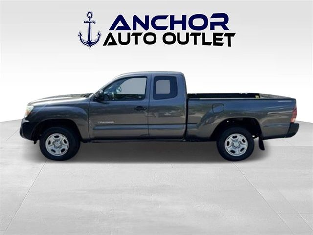 2013 Toyota Tacoma Base