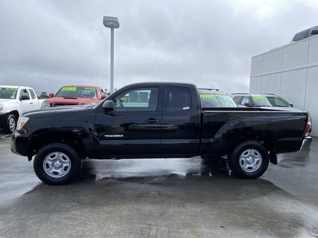 2013 Toyota Tacoma Base