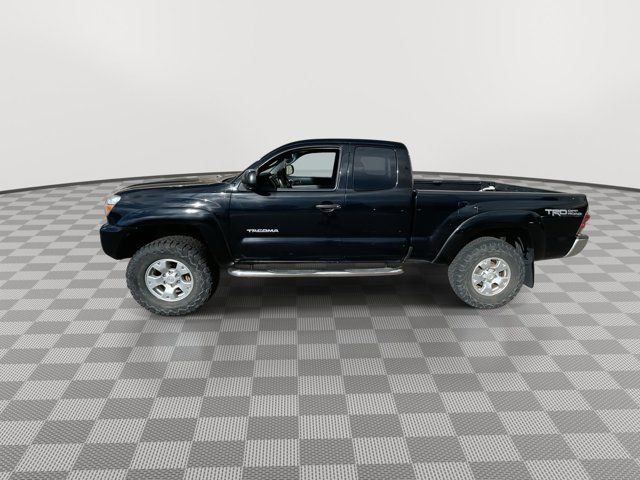 2013 Toyota Tacoma Base