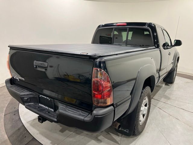 2013 Toyota Tacoma Base