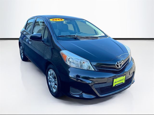 2013 Toyota Yaris LE