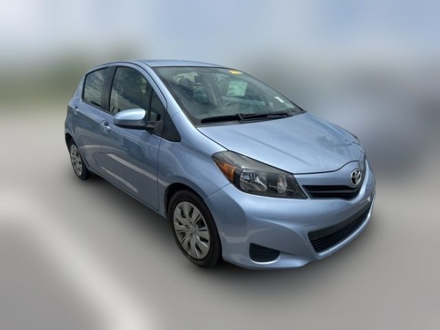 2013 Toyota Yaris L