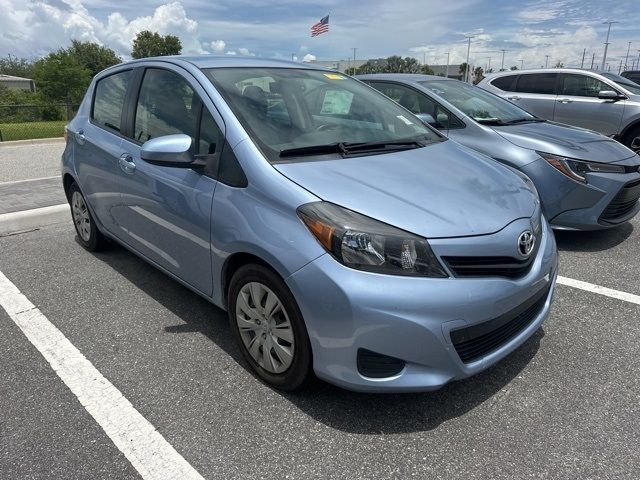 2013 Toyota Yaris L
