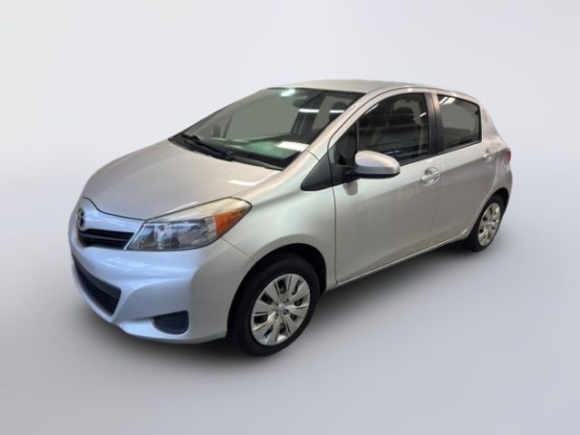 2013 Toyota Yaris L