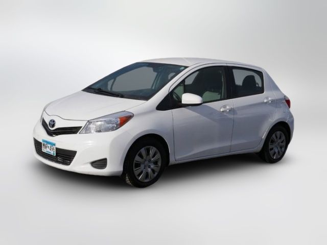 2013 Toyota Yaris L