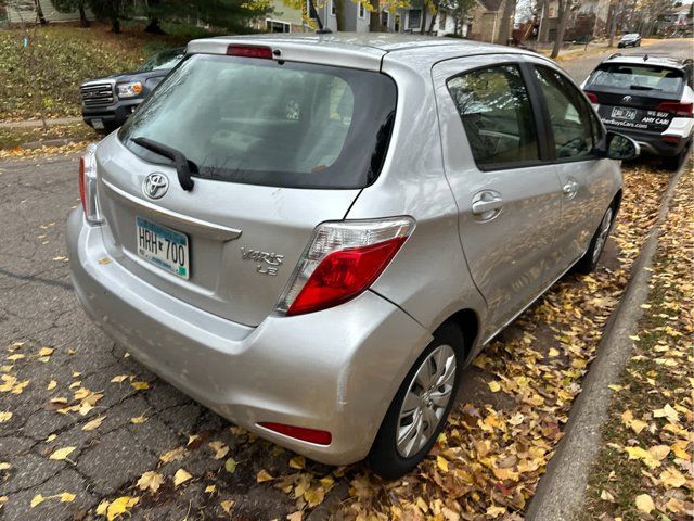 2013 Toyota Yaris LE