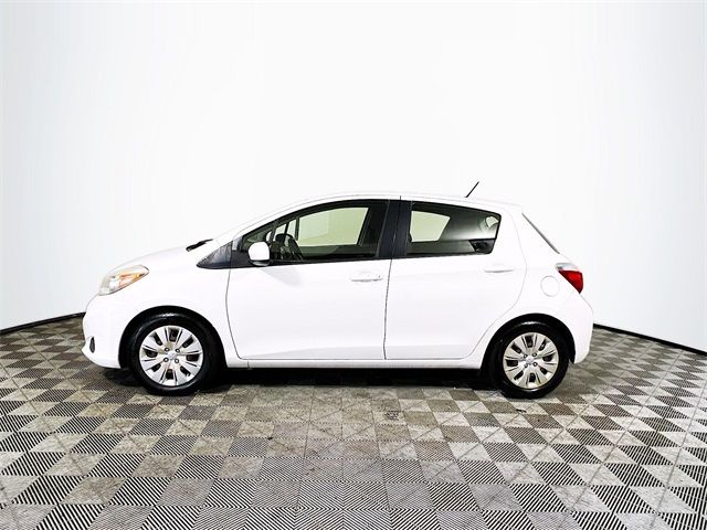 2013 Toyota Yaris LE