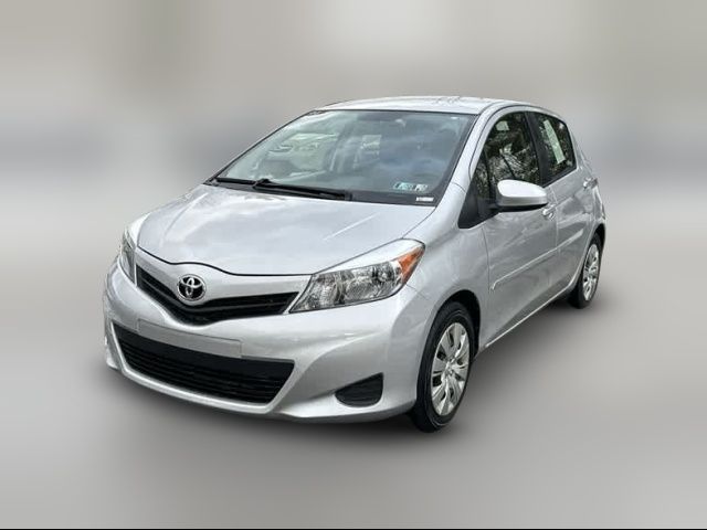 2013 Toyota Yaris LE