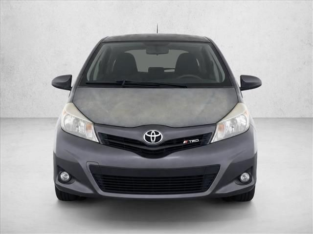 2013 Toyota Yaris L