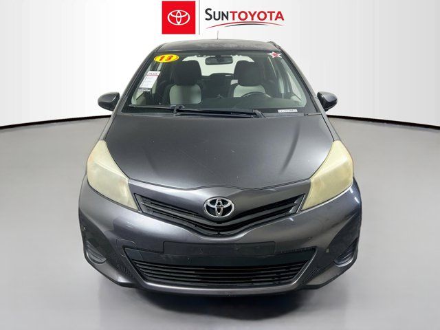 2013 Toyota Yaris LE
