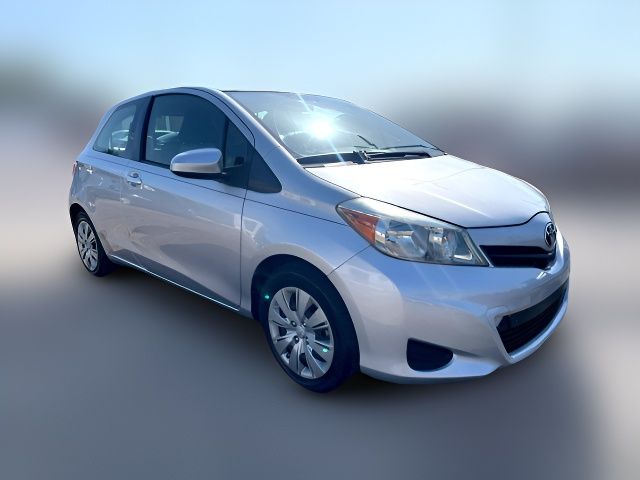 2013 Toyota Yaris L