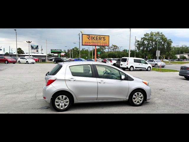 2013 Toyota Yaris L