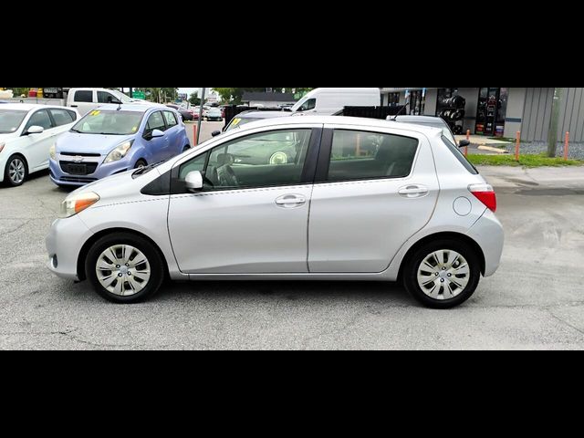 2013 Toyota Yaris L