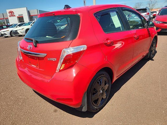 2013 Toyota Yaris L