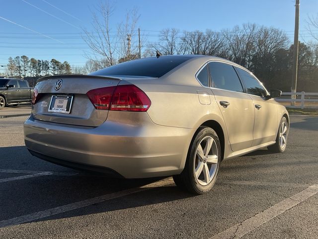 2013 Volkswagen Passat SE