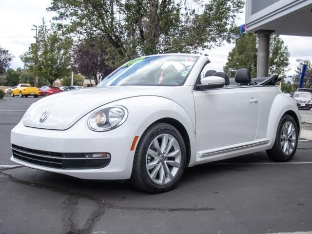 2013 Volkswagen Beetle 2.0L TDI Navigation