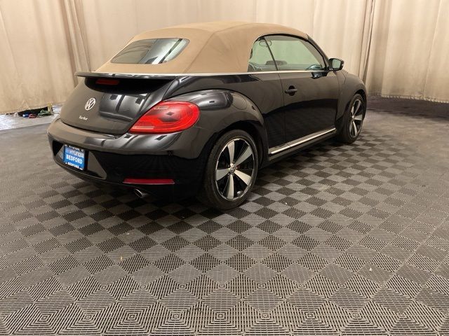 2013 Volkswagen Beetle 2.0T Navigation