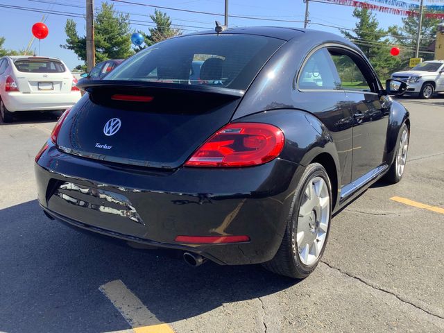 2013 Volkswagen Beetle 2.0T Turbo Fender Edition