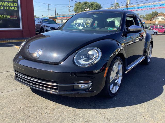 2013 Volkswagen Beetle 2.0T Turbo Fender Edition