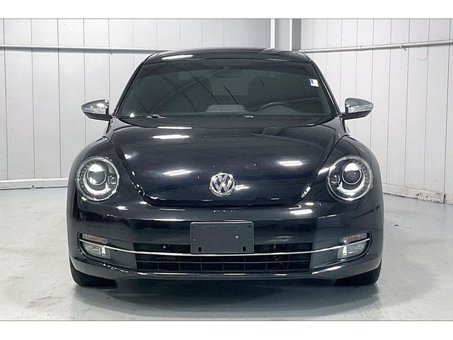 2013 Volkswagen Beetle 2.0T Turbo Fender Edition