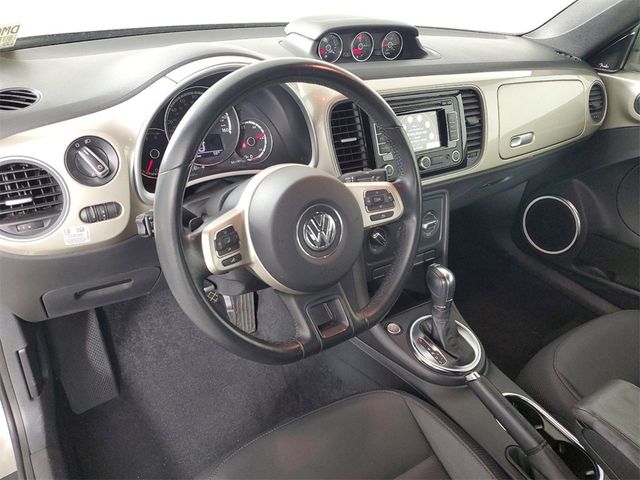 2013 Volkswagen Beetle 2.0L TDI Navigation