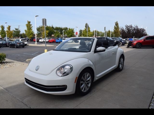 2013 Volkswagen Beetle 2.0L TDI Navigation