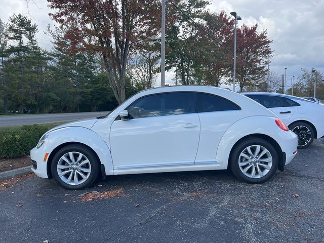 2013 Volkswagen Beetle 2.0L TDI