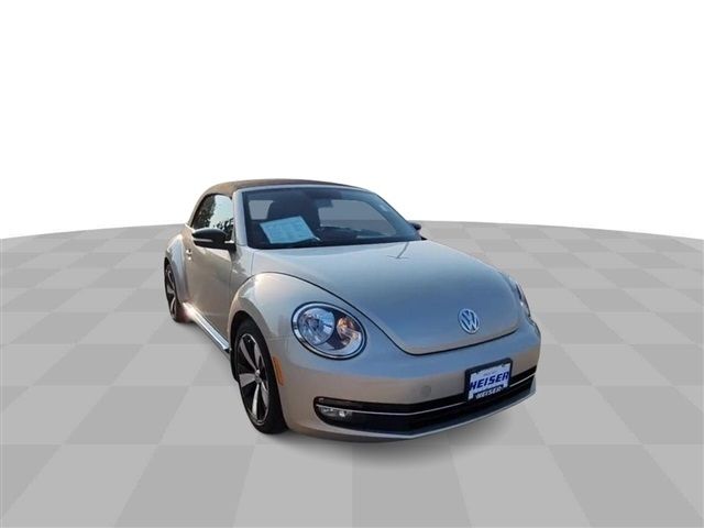 2013 Volkswagen Beetle 2.0T Navigation