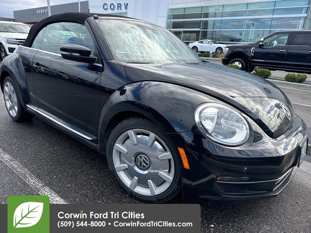 2013 Volkswagen Beetle 2.5L Navigation