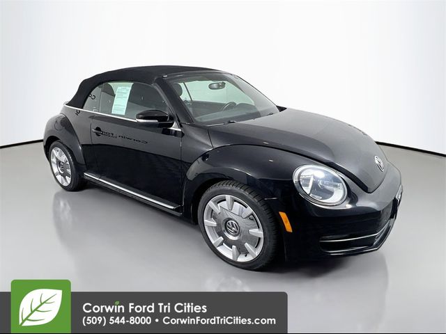 2013 Volkswagen Beetle 2.5L Navigation