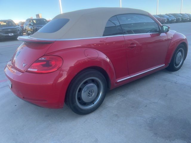 2013 Volkswagen Beetle 2.5L Technology