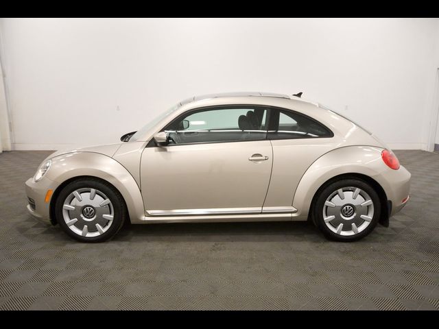 2013 Volkswagen Beetle 2.5L Navigation