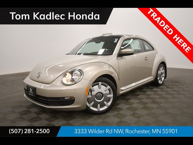 2013 Volkswagen Beetle 2.5L Navigation