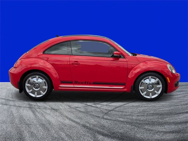 2013 Volkswagen Beetle 2.5L Navigation