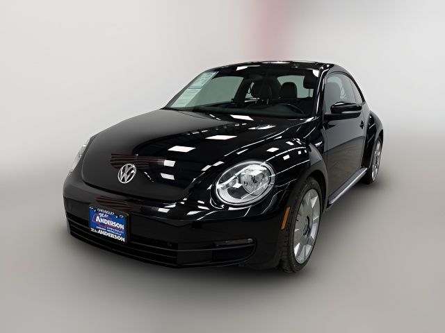 2013 Volkswagen Beetle 2.5L Navigation