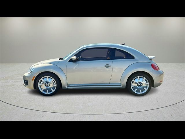 2013 Volkswagen Beetle 2.5L Navigation