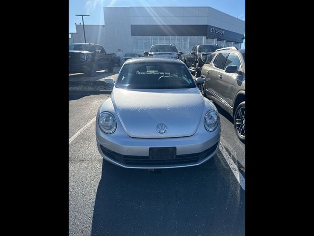 2013 Volkswagen Beetle 2.5L Navigation