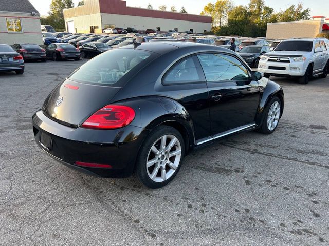 2013 Volkswagen Beetle 2.5L Fender Edition