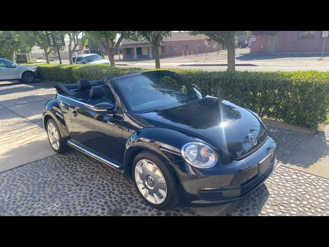 2013 Volkswagen Beetle 2.5L Navigation