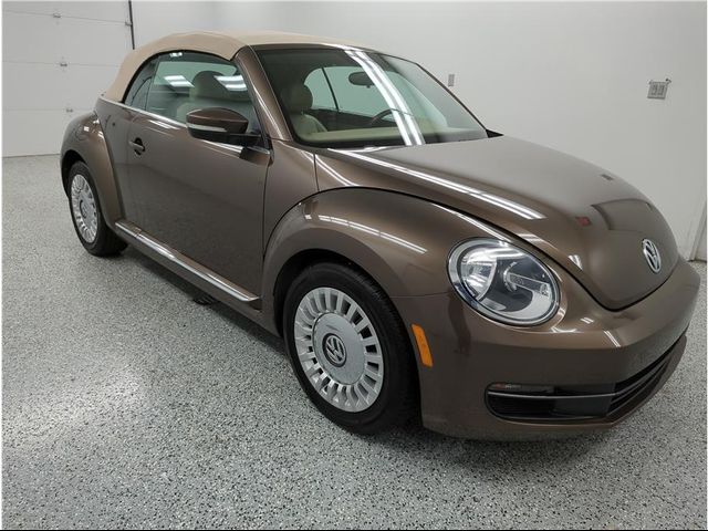 2013 Volkswagen Beetle 2.5L Technology