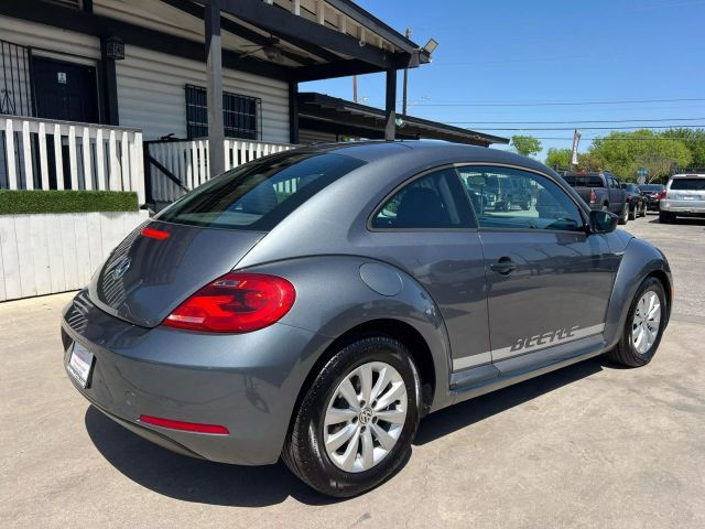2013 Volkswagen Beetle 2.5L Entry