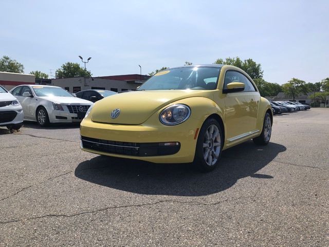 2013 Volkswagen Beetle 2.5L Navigation