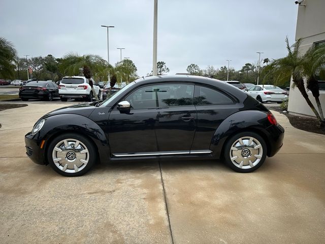 2013 Volkswagen Beetle 2.5L Fender Edition